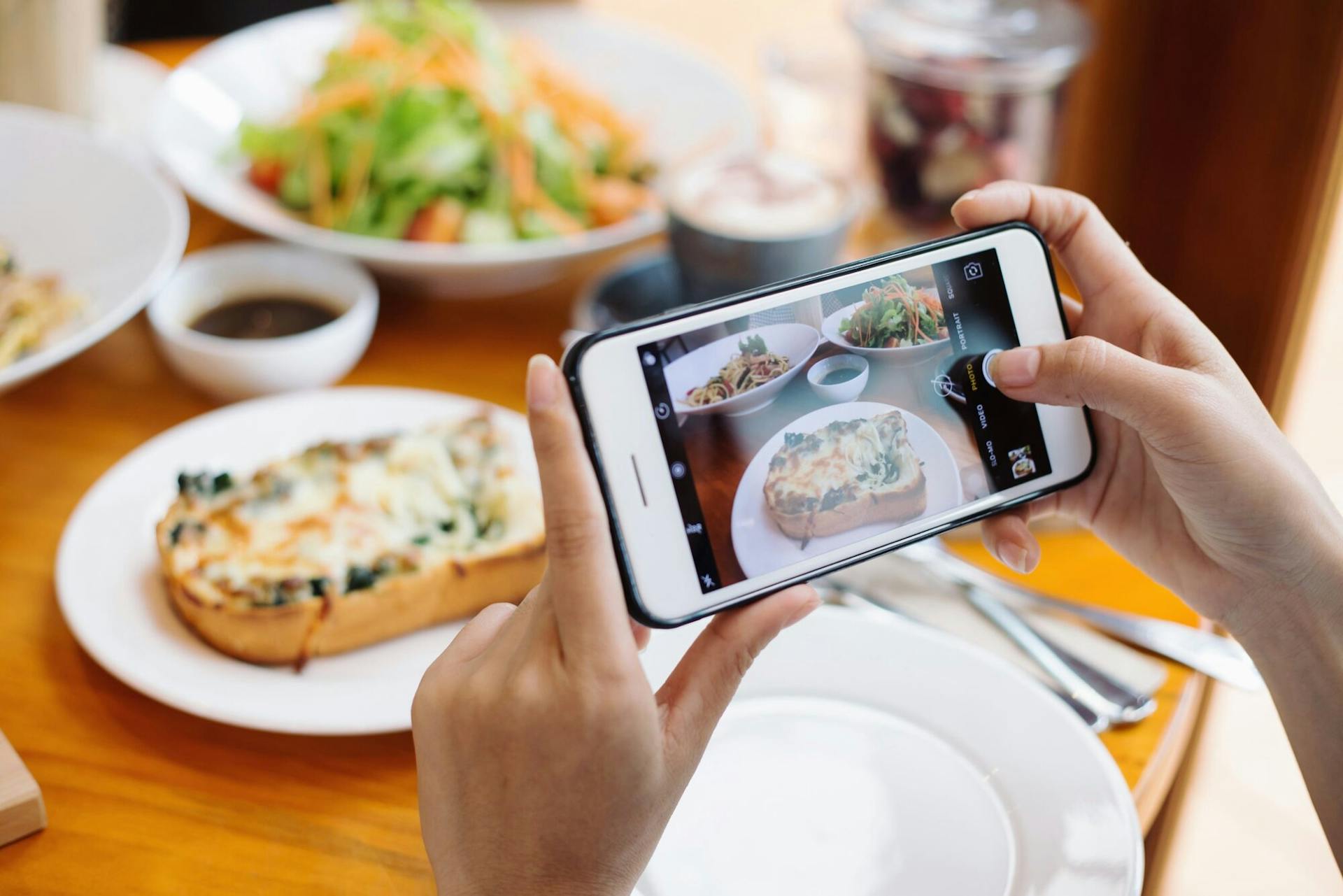 10 Restaurant Social Media Ideas You Need to Try