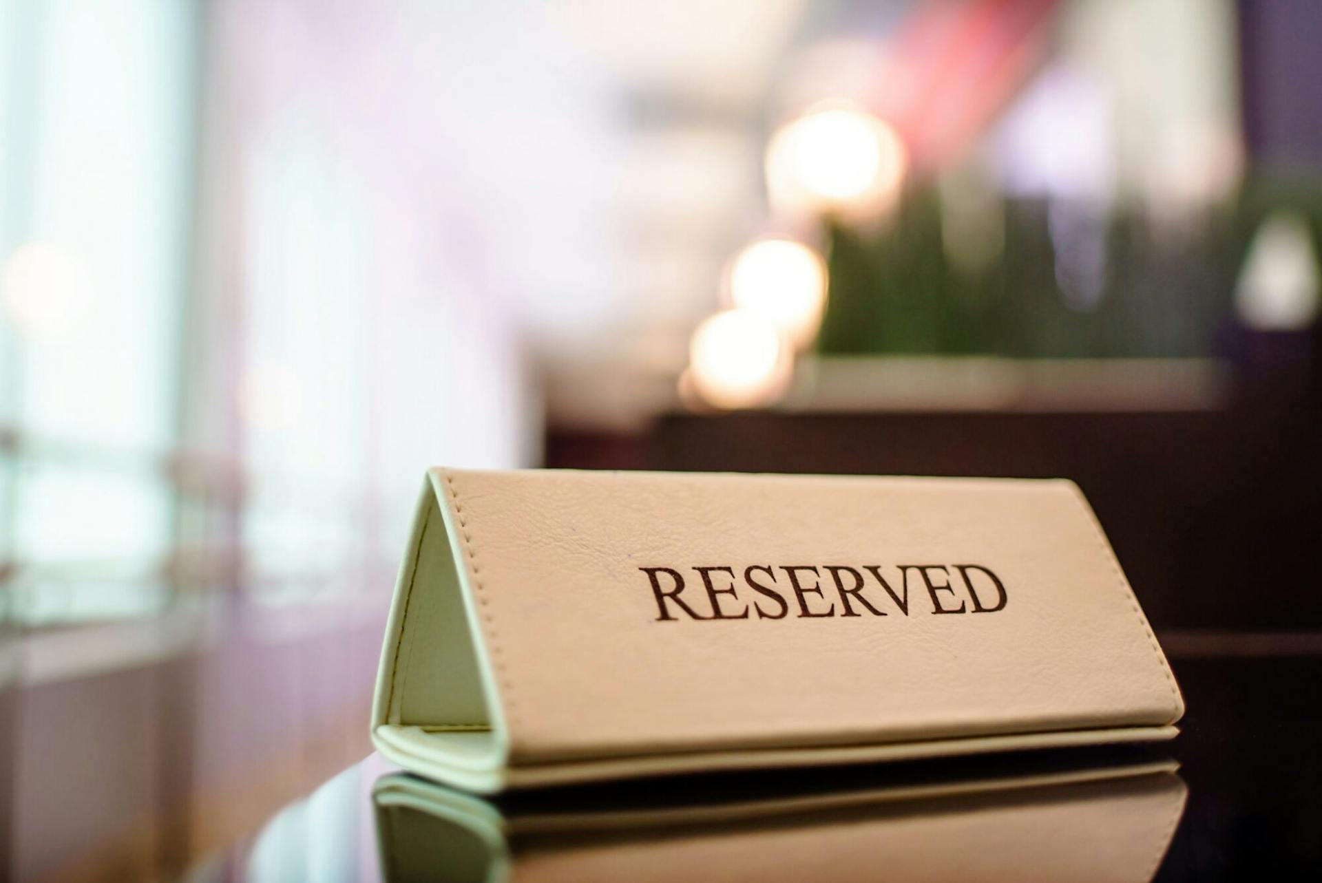 Should Your Restaurant Require Reservation Deposits?