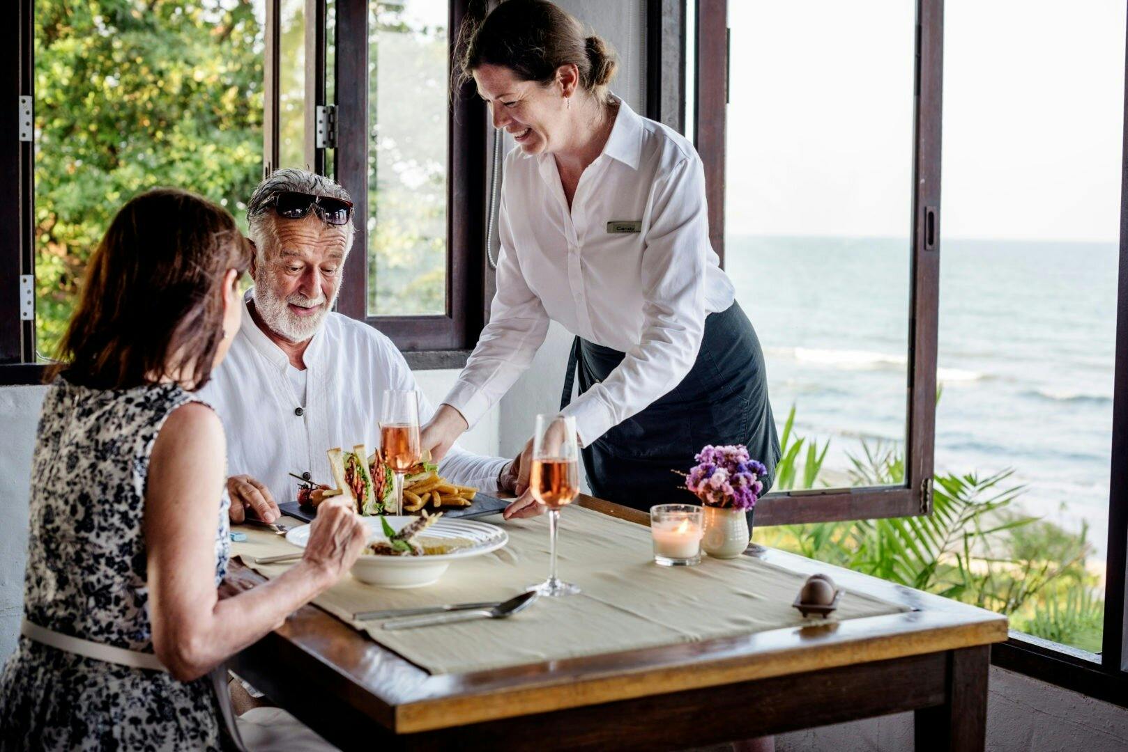 UK’s Leading Hotels Fail to Hit Five Stars When it Comes to Managing Their F&B Guest Relationships