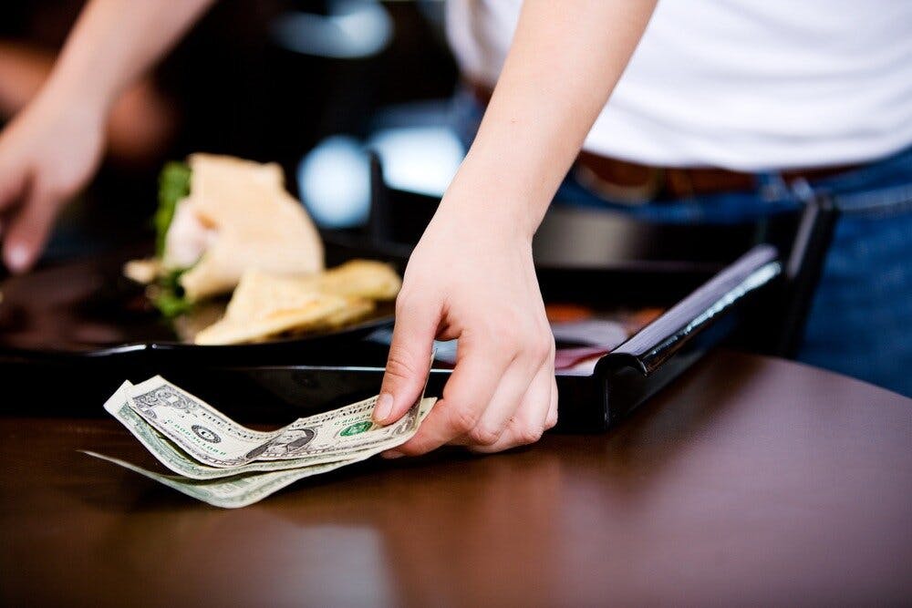 The Ultimate Guide to Restaurant Tipping Laws