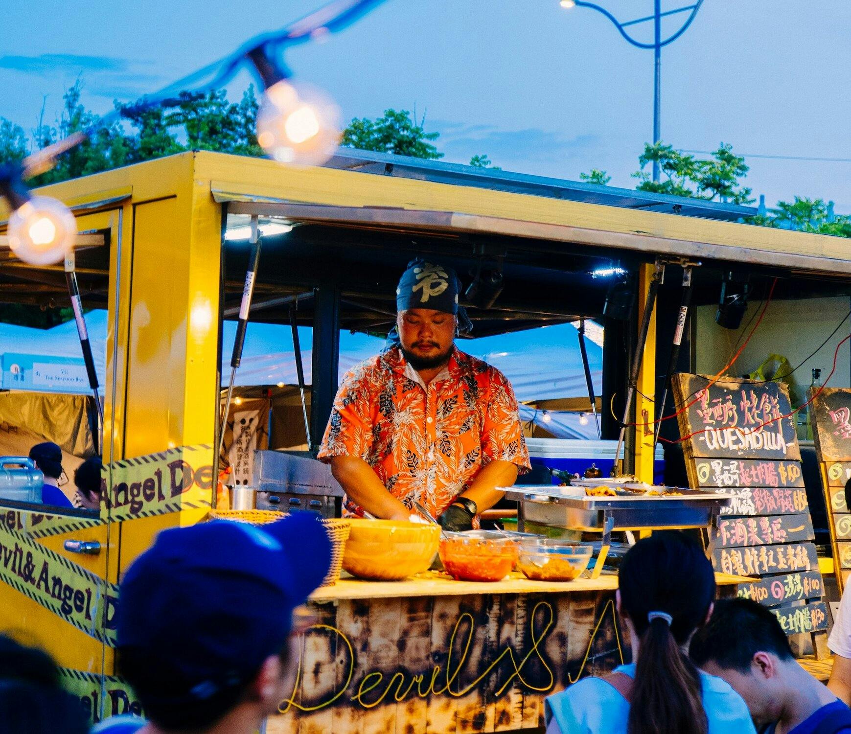 Breaking Down the Costs (And Benefits) of Starting A Food Truck