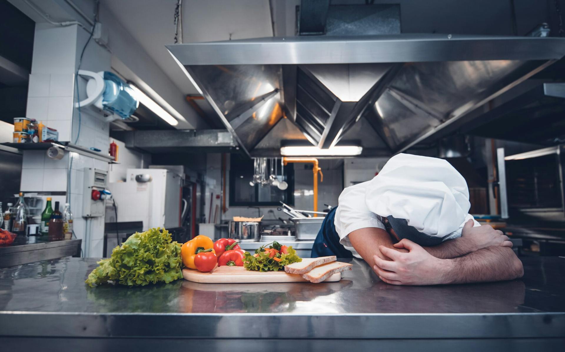 How to Get Ahead of Restaurant Employee Burnout